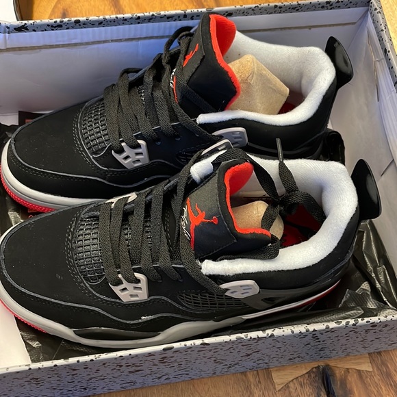 Air Jordan 4 Retro "Bred 2019 - Picture 1 of 5